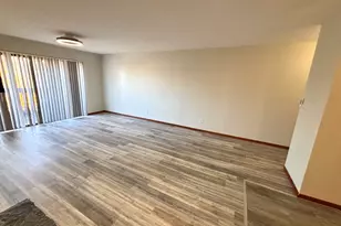 6011 W Port Ave, Milwaukee, WI 53223 - Photo 10