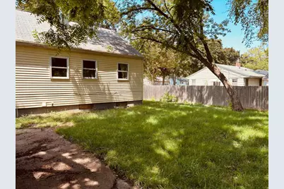 5482 N 58th St, Milwaukee, WI 53218 - Photo 10