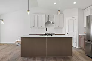 339 York St, Racine, WI 53182 - Photo 4