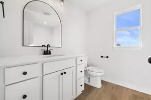 339 York St, Racine, WI 53182 - Photo 16