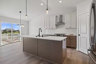 339 York St, Racine, WI 53182 - Photo 2