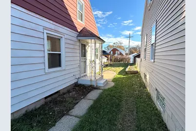 3956 N 60th St, Milwaukee, WI 53216 - Photo 10