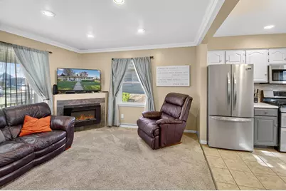 1123  Montclair Dr, Racine, WI 53402 - Photo 4