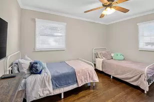 1123 Montclair Dr, Racine, WI 53402 - Photo 12