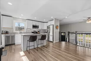 787 Sheridan Dr, West Bend, WI 53095 - Photo 14