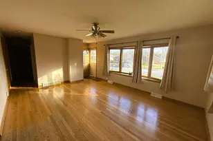 N88W17868 N Christman Rd, Menomonee Falls, WI 53051 - Photo 4