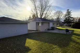N88W17868 N Christman Rd, Menomonee Falls, WI 53051 - Photo 24