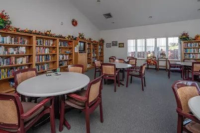 653  Hartford Sq, Hartford, WI 53027 - Photo 38