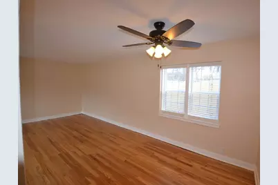 119 S Fourth St, Whitewater, WI 53190 - Photo 8