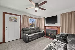 10800 W Mill Rd, Milwaukee, WI 53225 - Photo 14