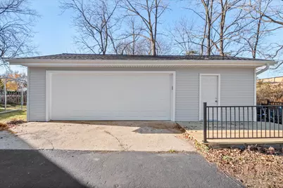 10800 W Mill Rd, Milwaukee, WI 53225 - Photo 10