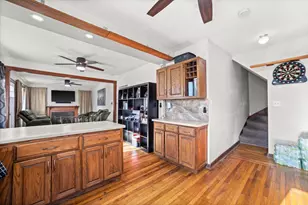 10800 W Mill Rd, Milwaukee, WI 53225 - Photo 20