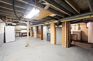 421 Augusta St, Racine, WI 53402 - Photo 20