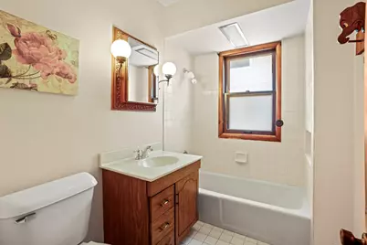 421  Augusta St, Racine, WI 53402 - Photo 12