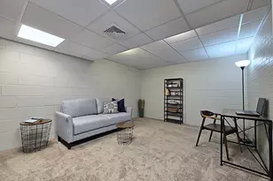 6512 S Parkedge Cir, Franklin, WI 53132 - Photo 30