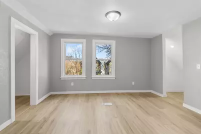 3139 N 11th St, Milwaukee, WI 53206 - Photo 4