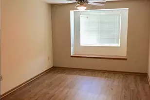 W1060 Marietta Ave, Ixonia, WI 53036 - Photo 10