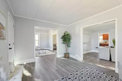 1116  Nebraska St, Oshkosh, WI 54902 - Photo 8