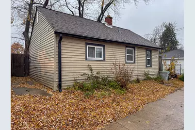 4268 N 69th St, Milwaukee, WI 53216 - Photo 4