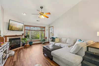 6170  Walnut Ln #97, Cudahy, WI 53110 - Photo 4