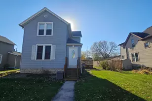 152 E Arndt St, Fond du Lac, WI 54935 - Photo 1