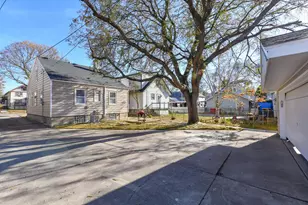 1725 S 88th St, Milwaukee, WI 53214 - Photo 32