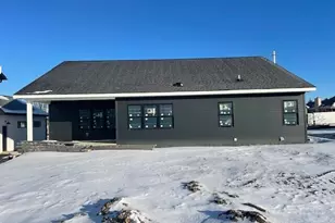 15517 67th St, Kenosha, WI 53142 - Photo 4