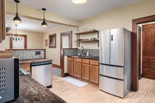 307 E Broadway St, Viroqua, WI 54665 - Photo 4