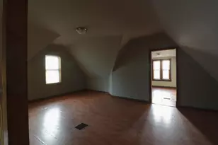 1314 N 22nd St, Milwaukee, WI 53205 - Photo 6