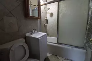 1314 N 22nd St, Milwaukee, WI 53205 - Photo 4