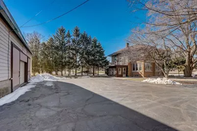 11665  Washington Ave, Racine, WI 53177 - Photo 8