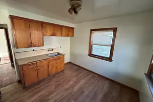 5724 W Carmen Ave, Milwaukee, WI 53218 - Photo 16