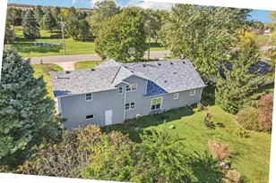 N8688 N Rd, Ixonia, WI 53036 - Photo 2