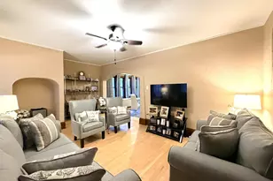 1841 N 56th St, Milwaukee, WI 53208 - Photo 10
