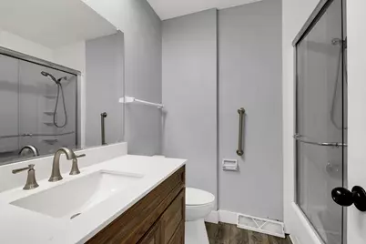 3850 W College Ave, Greenfield, WI 53221 - Photo 18