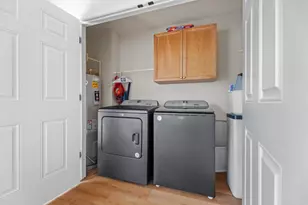 1203 Woodbury Common, Waukesha, WI 53189 - Photo 16