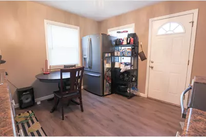 5728 N 57th St, Milwaukee, WI 53218 - Photo 10