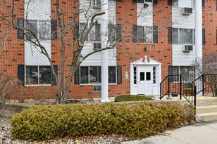 255 Elmwood Ave, Lake Geneva, WI 53147 - Photo 1