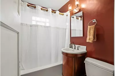 1821 E Euclid Ave, Milwaukee, WI 53207 - Photo 14