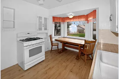 4112 S Burrell St, Milwaukee, WI 53207 - Photo 4