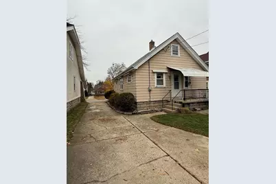 2436 N 60th St, Milwaukee, WI 53210 - Photo 10