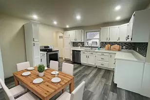 1520 North Ave, Cleveland, WI 53015 - Photo 6