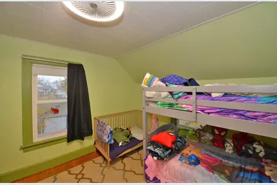 2029  Summit Ave, Racine, WI 53404 - Photo 12