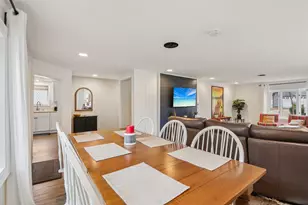 812 Center St, Lake Geneva, WI 53147 - Photo 16