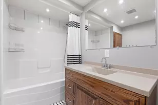 3654 E Van Norman Ave, Cudahy, WI 53110 - Photo 12