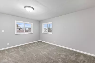 3654 E Van Norman Ave, Cudahy, WI 53110 - Photo 20
