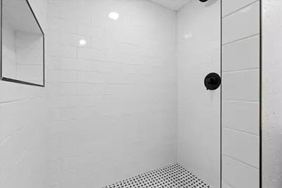 2597 S Austin St, Milwaukee, WI 53207 - Photo 34