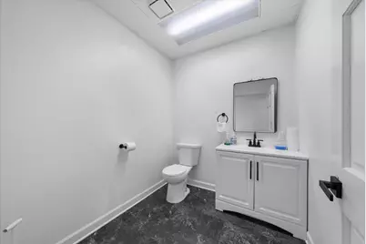 573 W Lincoln Ave #575, Milwaukee, WI 53207 - Photo 12