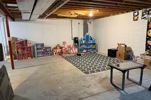 1459 Groves Ln, Racine, WI 53182 - Photo 24