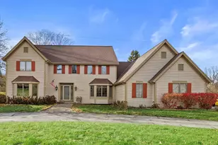 1825 Derrin Ln, Brookfield, WI 53045 - Photo 4